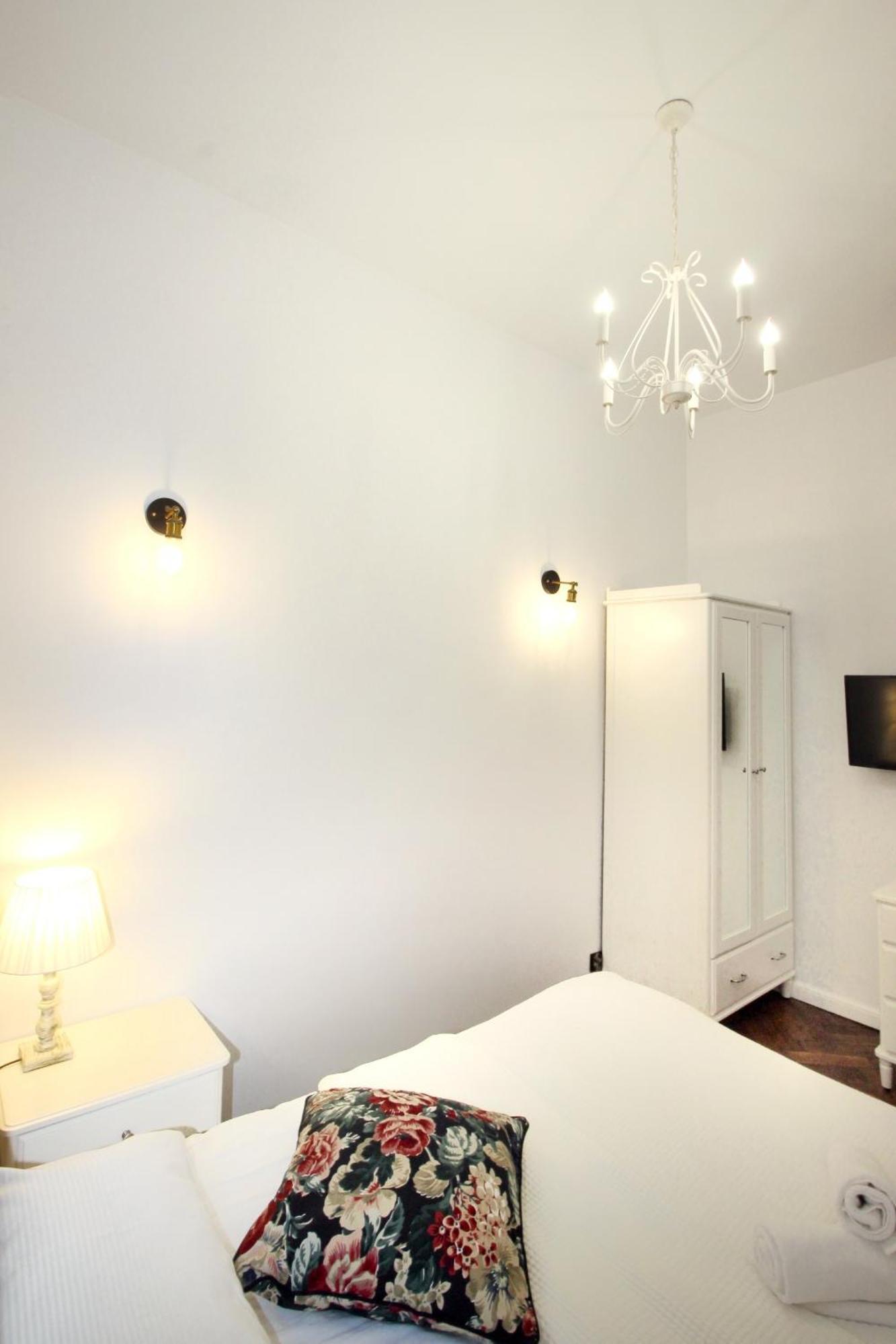 Ceglane Sufity Apartment Krakow Luaran gambar